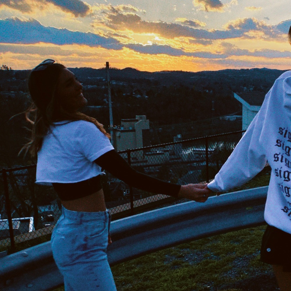 Meet your Posher, Cami